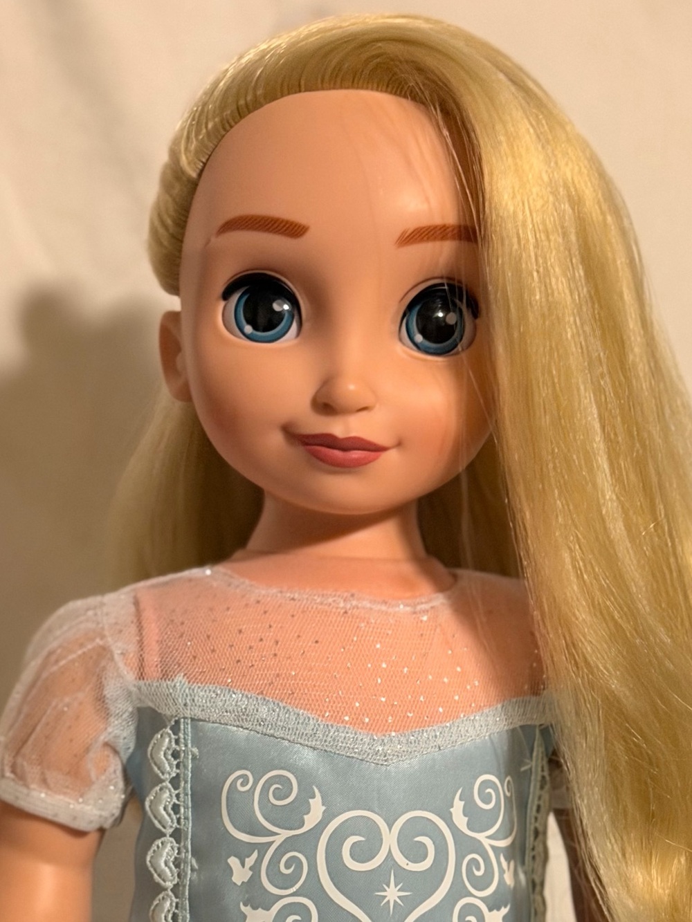 Disney ily 4ever 18 inch doll